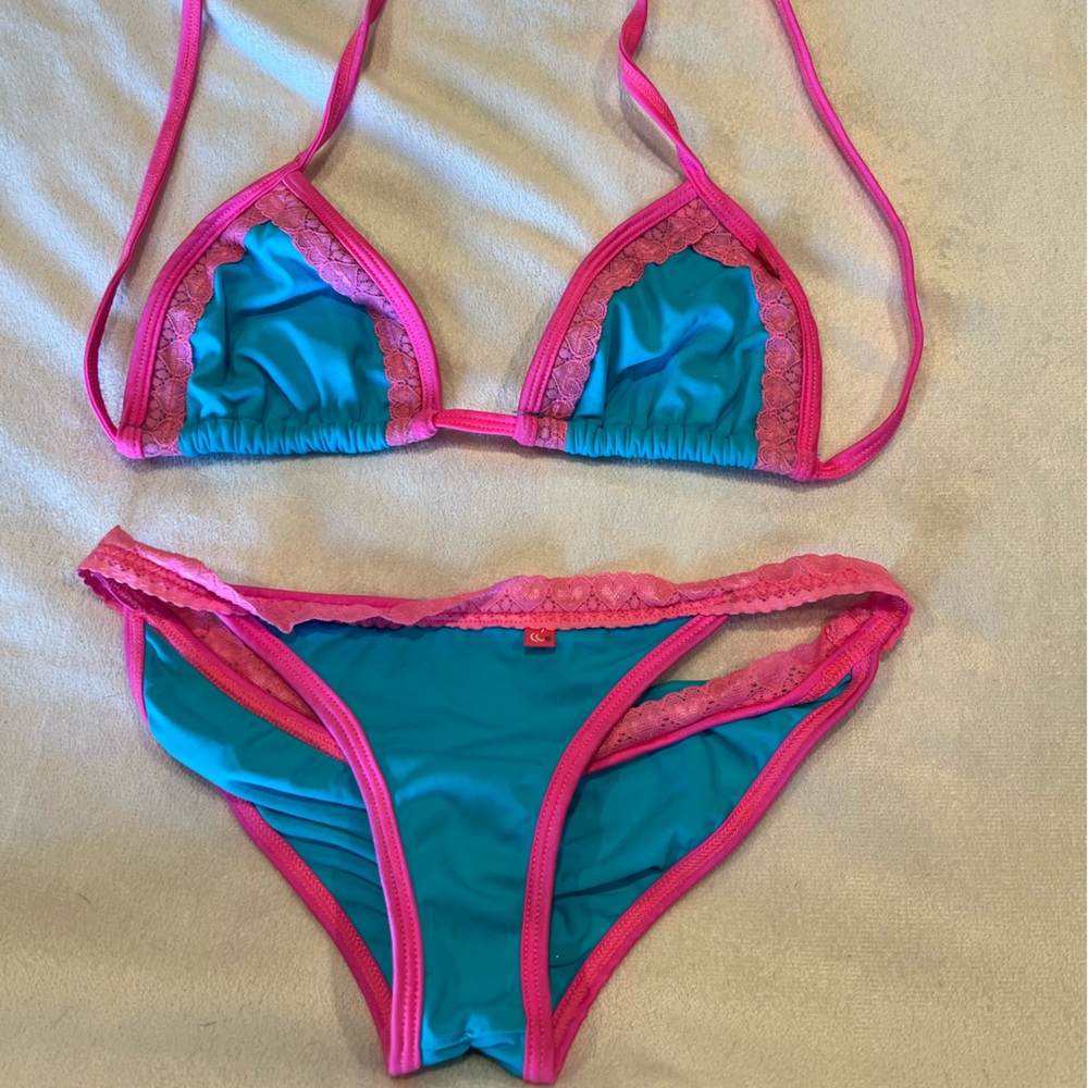 New without tags, photo shoot bathing suit 👙 by Chenna Doll scrunchy bottom